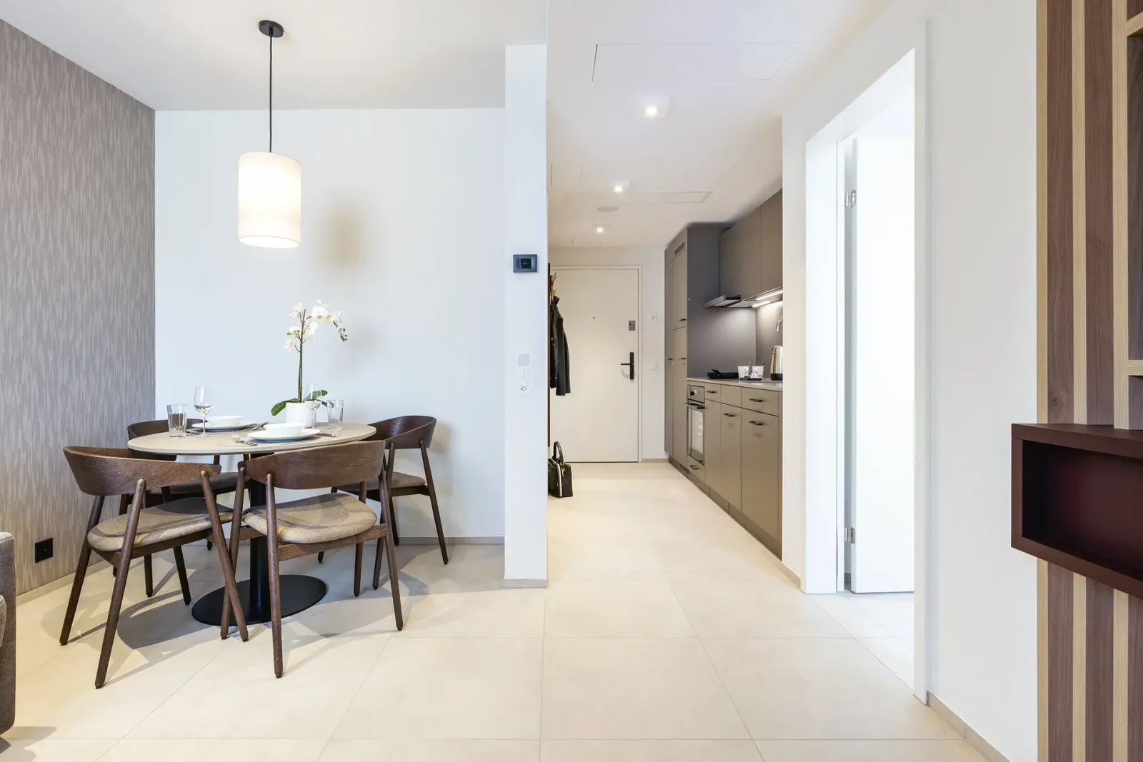 1 Bedroom Apartments